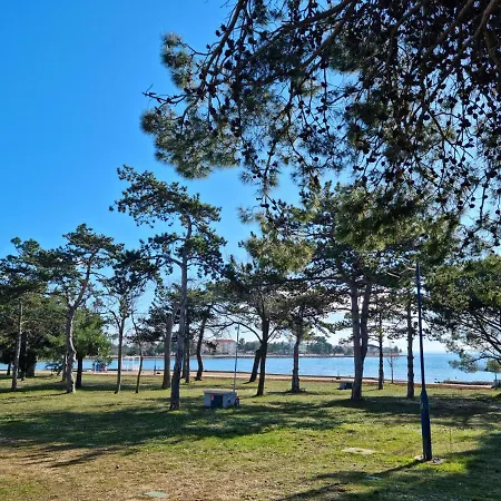 Feriepark K9 Mobile Camp Dalmacija Privlaka *